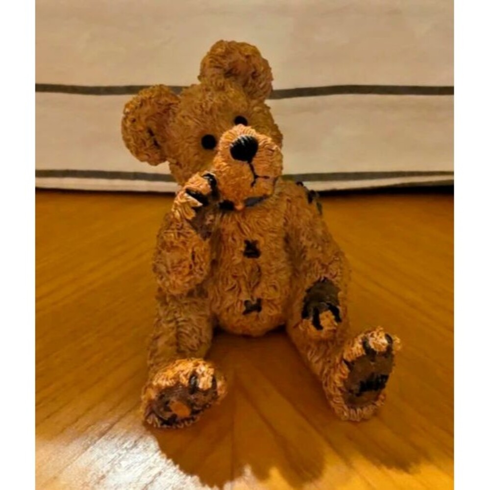 1997 Boyd's Bears Figurine  Humboldt The Simple Bear #227703RS